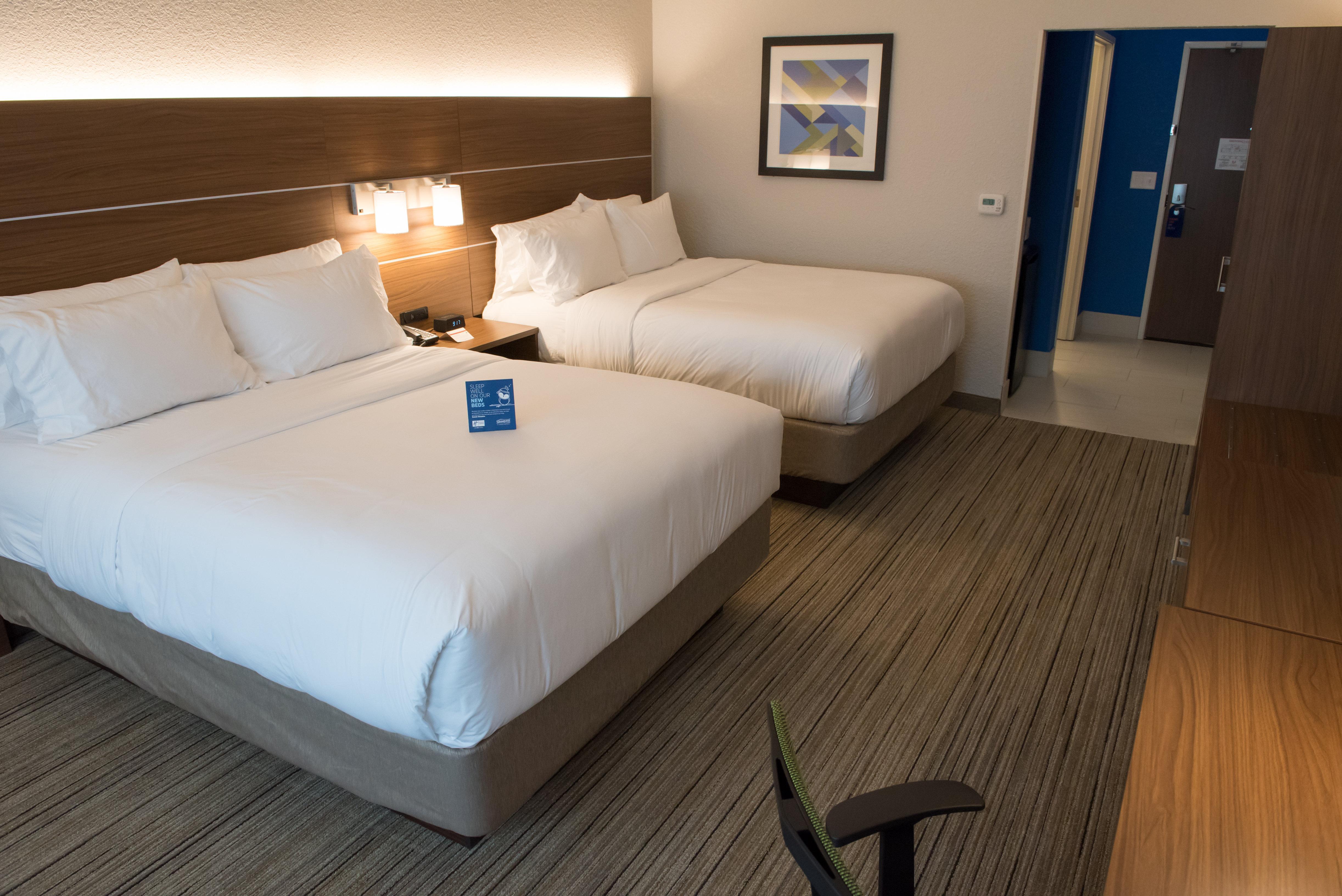 Holiday Inn Express & Suites - Dayton Southwest, An Ihg Hotel Exterior photo
